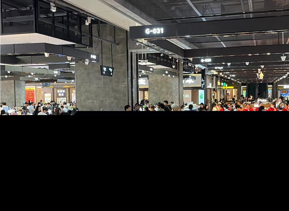 直击水贝金市:新人扎堆转行卖黄金,价格战开打暴富梦破裂